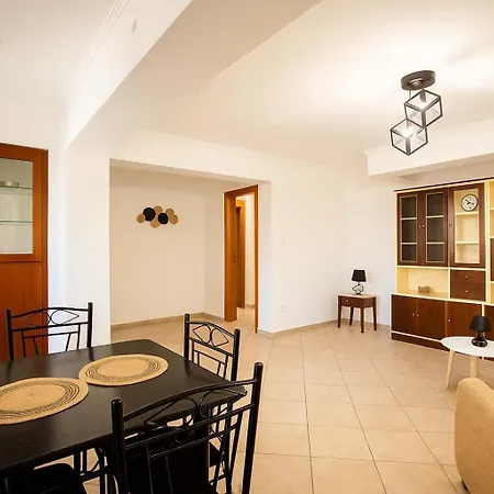 Sea & Mountain Horizon By Myrto Apartamento *