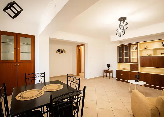 Sea & Mountain Horizon By Myrto Apartamento *