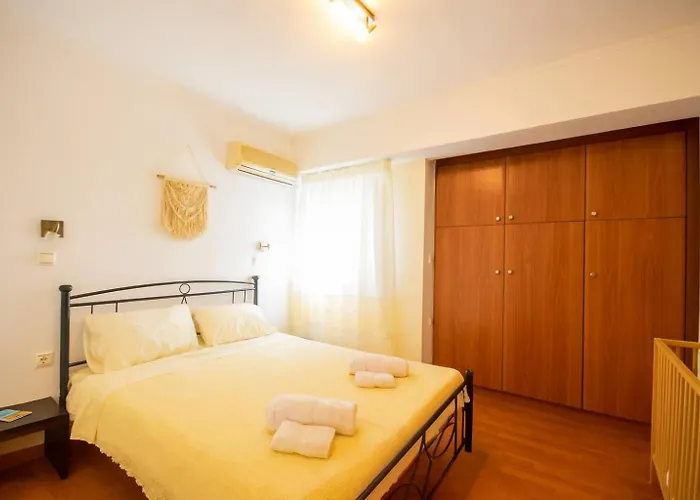 Sea & Mountain Horizon By Myrto Apartamento *